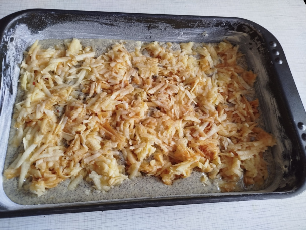 Makovo-jablkové rezy s pudingovým krémom (fotorecept) - obrázok 4