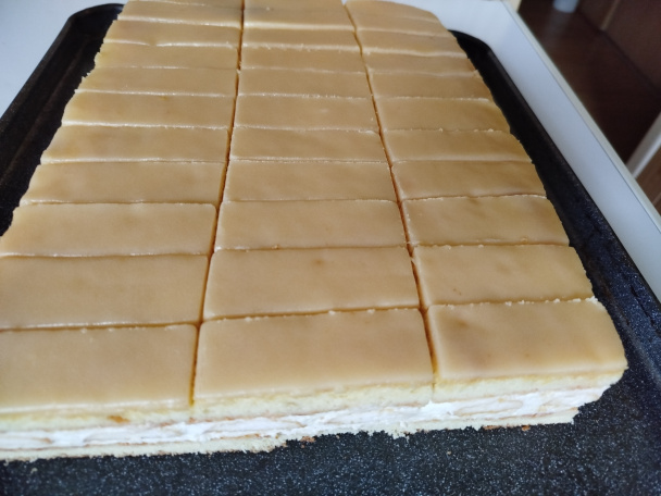 Citrónové rezy s pudingovo-tvarohovým krémom (fotorecept) - obrázok 10