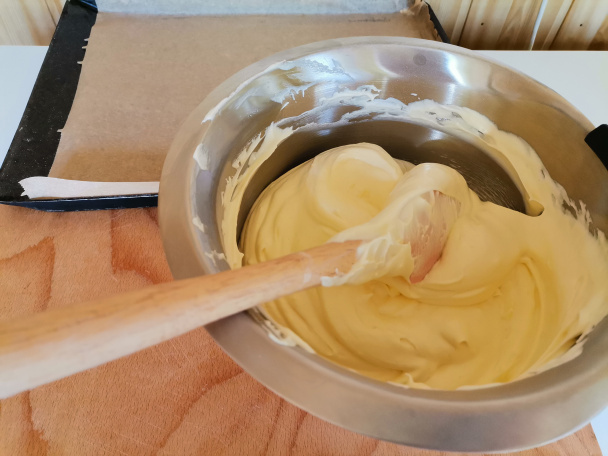 Tvarohová roláda s čučoriedkami (fotorecept) - obrázok 2