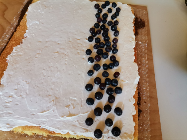 Tvarohová roláda s čučoriedkami (fotorecept) - obrázok 7