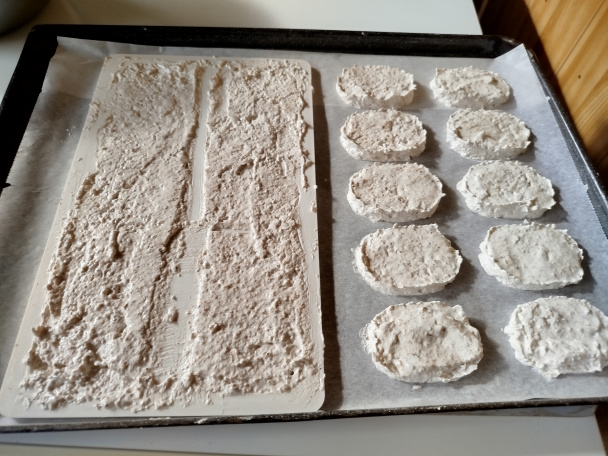 Laskonky plnené kávovým krémom (fotorecept) - obrázok 2