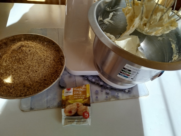 Ovocná torta k narodeninám (fotorecept) - obrázok 12