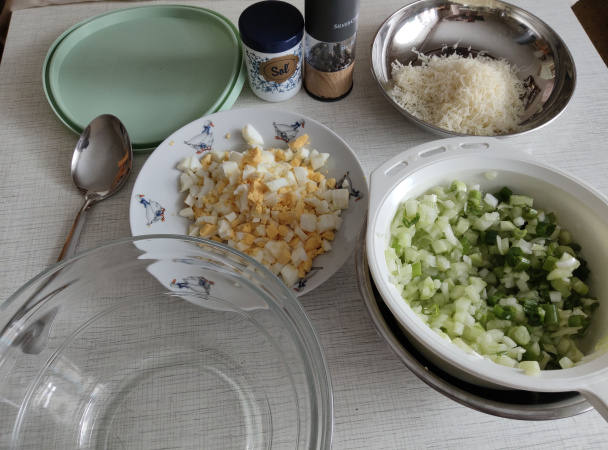 Vajíčkový šalát z čias socializmu (fotorecept) - obrázok 3