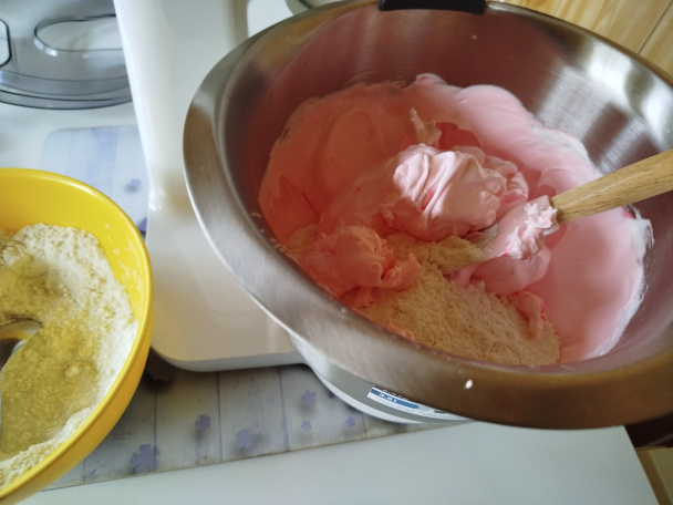 Malinové makrónky (fotorecept) - obrázok 3