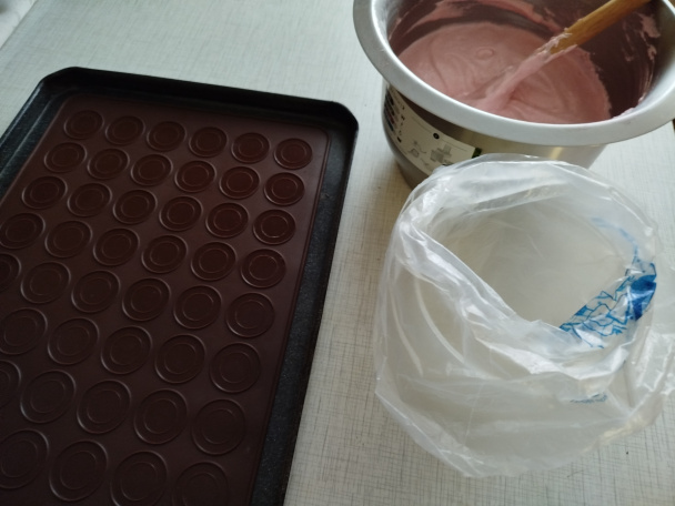 Malinové makrónky (fotorecept) - obrázok 4