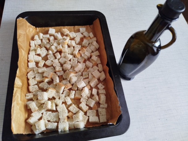 Jemná krémová pórová polievka s krutónmi (fotorecept) - obrázok 6