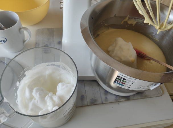 Jahodová bublanina s mascarpone (fotorecept) - obrázok 2