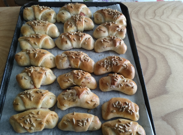 Kysnuté pizza rožky (fotorecept) - obrázok 5