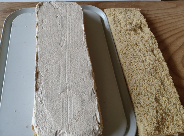 Mandľové rezy s kávovým mascarpone a bielou čokoládou (fotorecept) - obrázok 7
