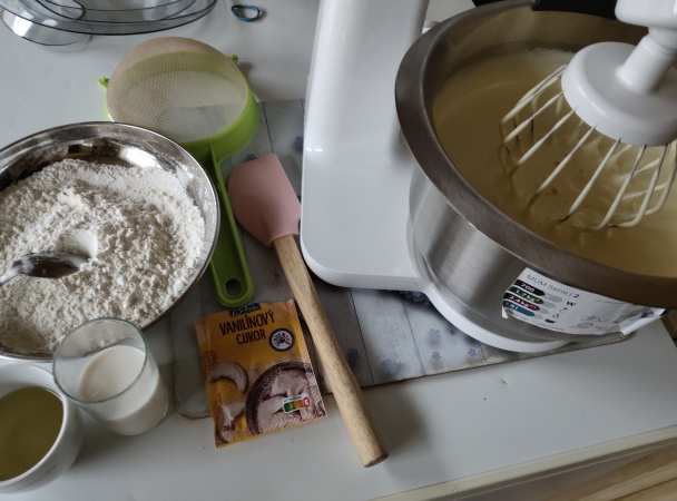 Torta s černicovým želé a tvarohovou plnkou (fotorecept) - obrázok 3