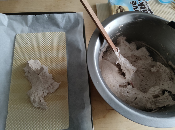 Tortové oblátky plnené sušeným mliekom a čokoládovým krémom (fotorecept) - obrázok 3