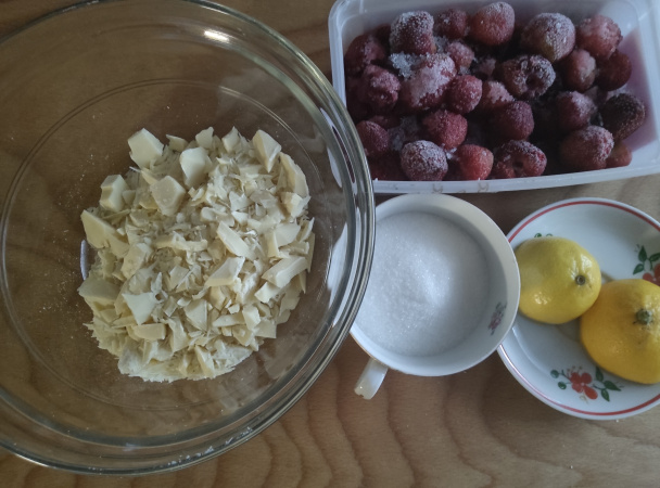 Torta s jahodovou ganache (fotorecept) - obrázok 3