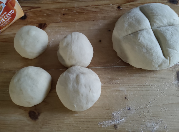 Hrnčekové rožky s makovou plnkou (fotorecept) - obrázok 6