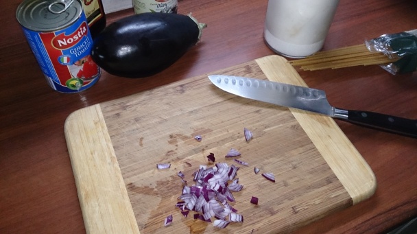 Paradajkovo-baklažánové cestoviny s parmezánom (fotorecept) - obrázok 1