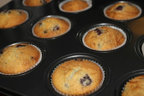 Muffiny s malinami - obrázok 7