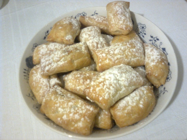 Šatôčky so slivkovým lekvárom - obrázok 1