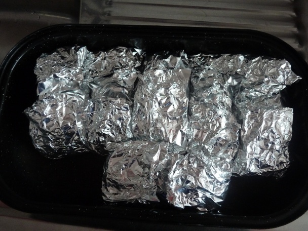 Plnené kuracie stehná s krabími tyčinkami - obrázok 3