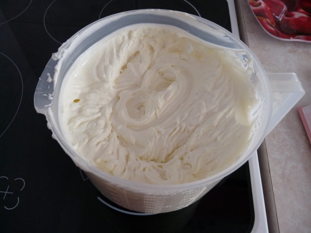 Smotanový zákusok -BUBO- - obrázok 2