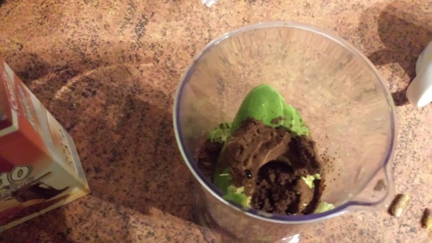 Zdravý avokádovo-kakaový puding - obrázok 1