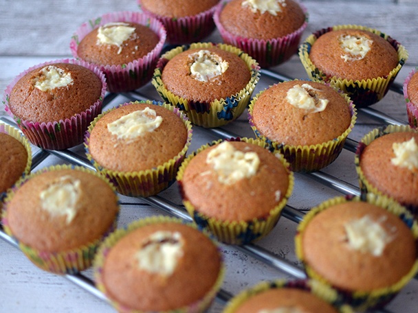 Veľkonočné cupcakes s medom a orechami (fotorecept) - obrázok 3