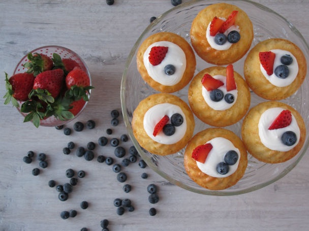 Minibábovky z nadýchaného cesta (fotorecept) - obrázok 9