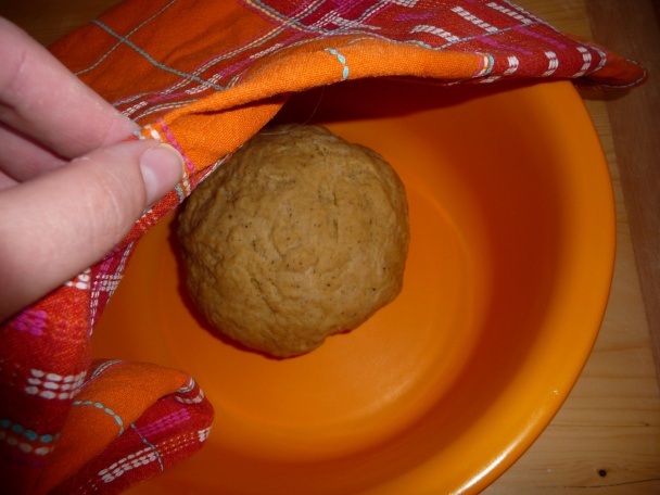 Chlieb: škoricový s hrozienkami - obrázok 5