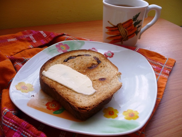 Chlieb: škoricový s hrozienkami - obrázok 13