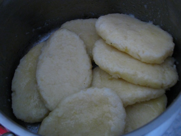 Moravský vrabec so špenátom a zemiakovými knedlami (fotorecept) - obrázok 6