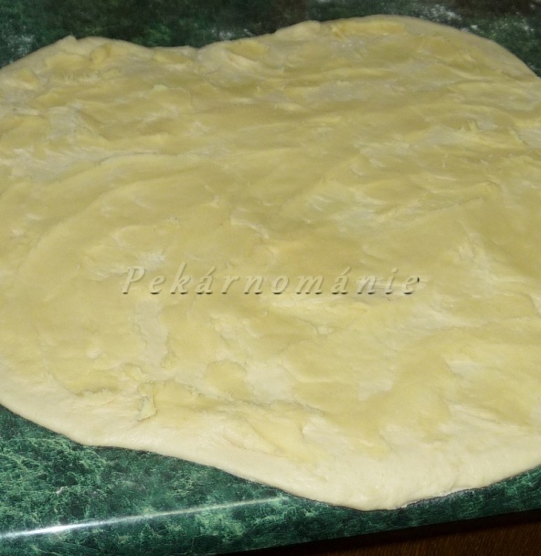 Chřupáčky z kynutého lístkového těsta (fotorecept) - obrázok 2