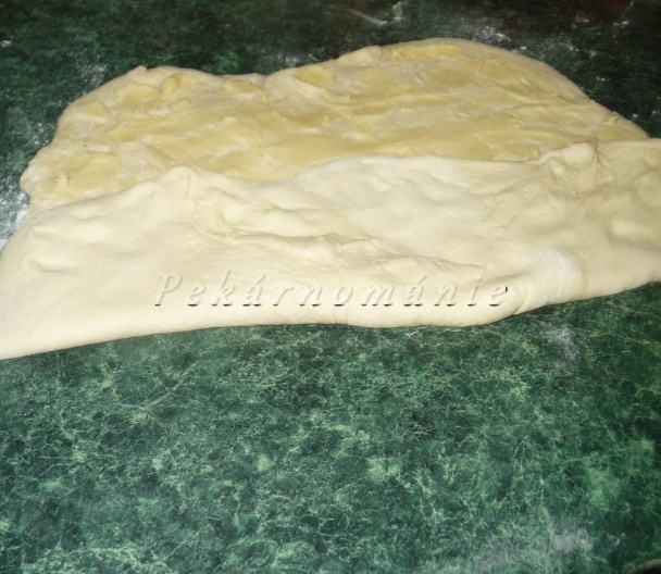 Chřupáčky z kynutého lístkového těsta (fotorecept) - obrázok 3