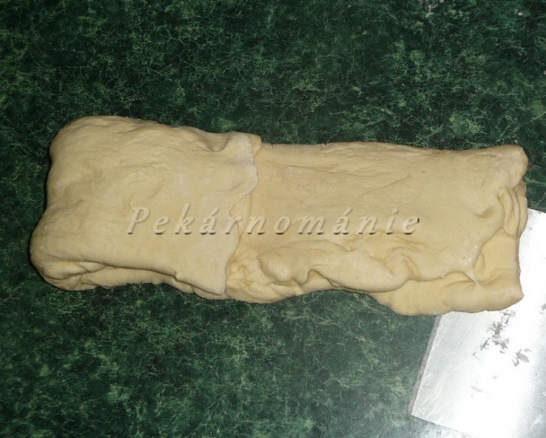 Chřupáčky z kynutého lístkového těsta (fotorecept) - obrázok 4