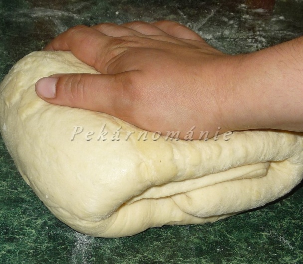 Chřupáčky z kynutého lístkového těsta (fotorecept) - obrázok 9