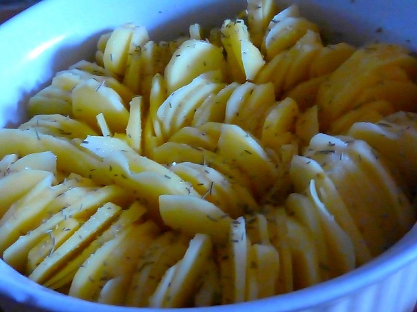 Křupavý bramborový koláč s cibulí a rozmarýnem (fotorecept) - obrázok 2