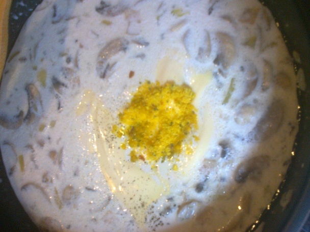 Cestoviny so šampiňónovou omáčkou - obrázok 3