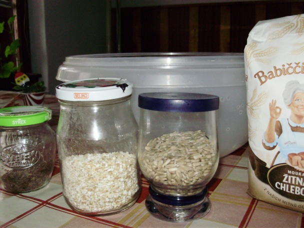 Cesnakový chlieb - obrázok 1