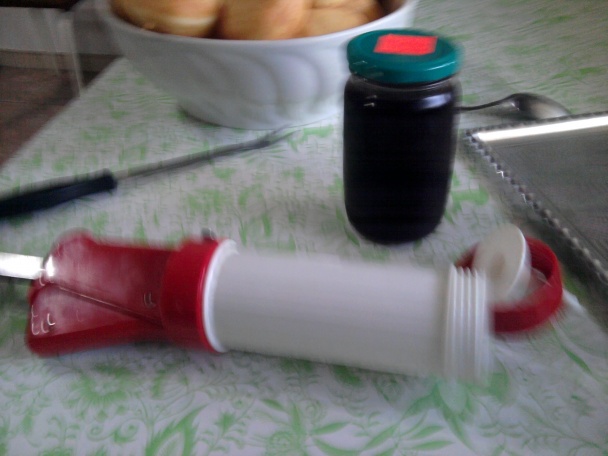 Dvojaké šišky, s lekvárom a s jahodovou penou (fotorecept) - obrázok 7