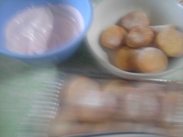 Dvojaké šišky, s lekvárom a s jahodovou penou (fotorecept) - obrázok 9