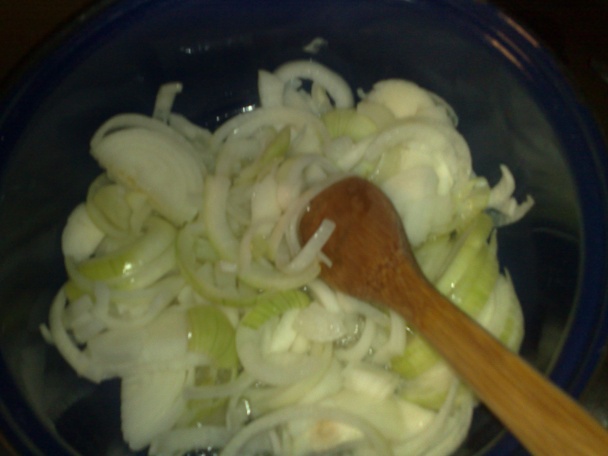 Restovaná kuracia pečeň s opekanou knedľou (fotorecept) - obrázok 2