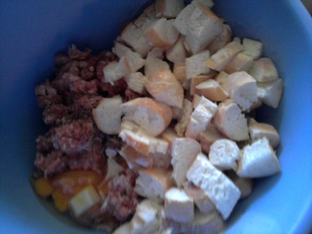 Mäsové guľky v uhorkovej omáčke (fotorecept) - obrázok 1