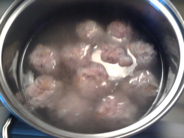 Mäsové guľky v uhorkovej omáčke (fotorecept) - obrázok 4