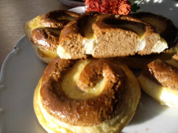 Medovníkové slimáky so zemiakovým kysnutým cestom (fotorecept) - obrázok 5