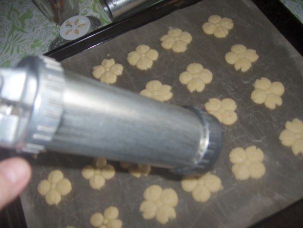 Vianočné lisované keksíky (fotorecept) - obrázok 2