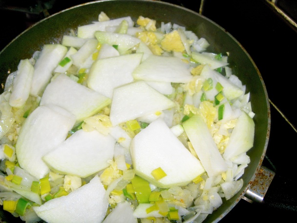 Teplý zeleninový šalát (fotorecept) - obrázok 3