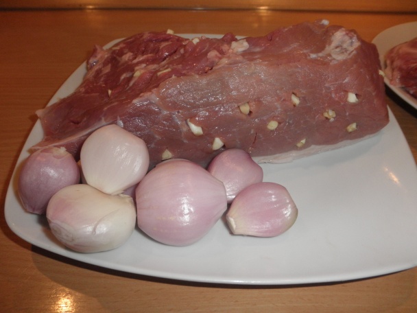 1. Háj sem do piva, prasa; 2. Konsonancia kuraťa a zemiakov 3. Variabilná polievka Gallusových osí - obrázok 3