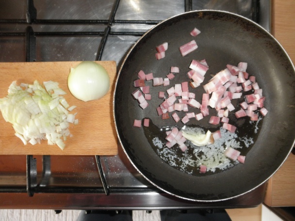 Nachmelená kupec, geršňa sus scrofa a mycelatický trojperkelt - obrázok 1