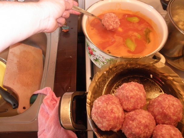 Plnená paprika a žemľová knedľa k tomu - obrázok 11