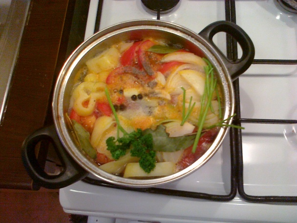 Poctivá paradajková omáčka k varenej hovädzinke - obrázok 2