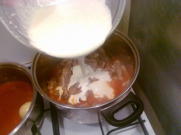 Parádny paprikáš s nokerľami - obrázok 6