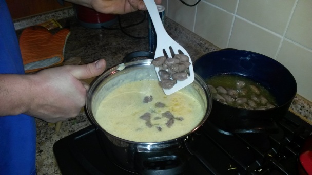 Kuracie srdiečka na smotane (fotorecept) - obrázok 8