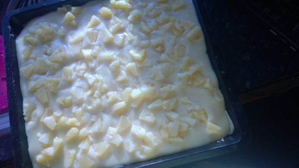 Pudingové s piškótami a ananásom - obrázok 2